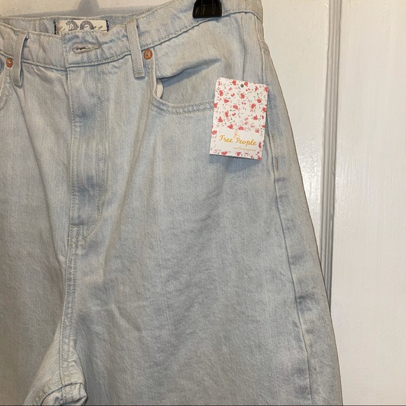 Women’s Free People Jeans- Size 30 - Picture 2 of 5